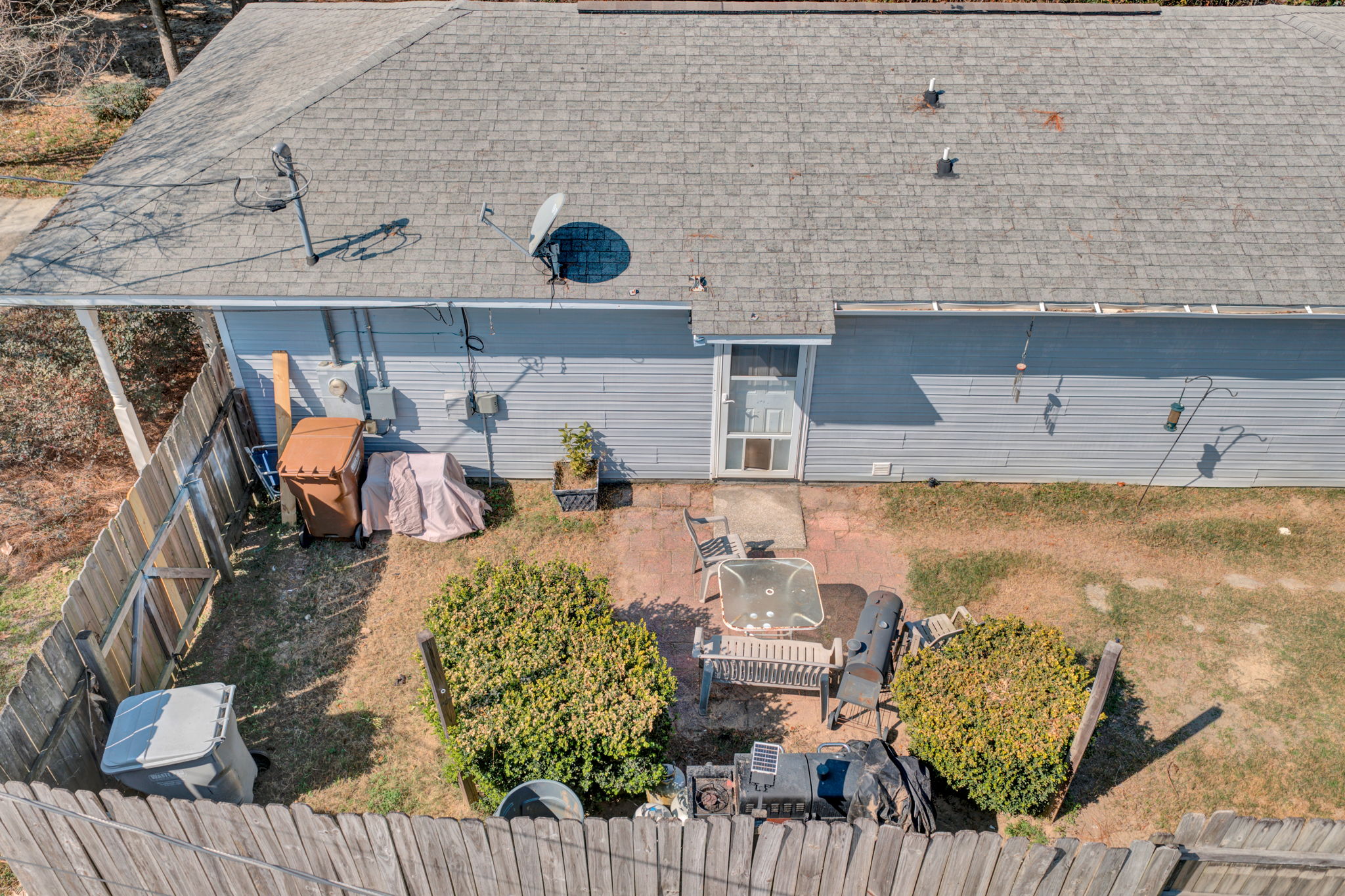 1984 Ambassador Dr (aerial) 9