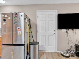 1984 Ambassador Dr 3