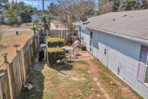 1984 Ambassador Dr (aerial) 8