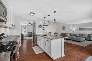 Kitchen/Family Room