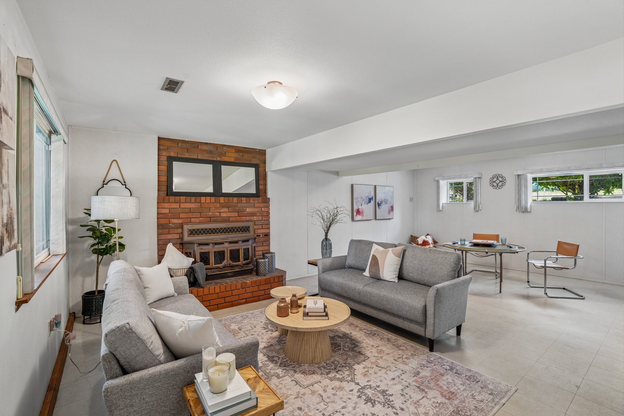 105th Ave-S1606-010.jpg