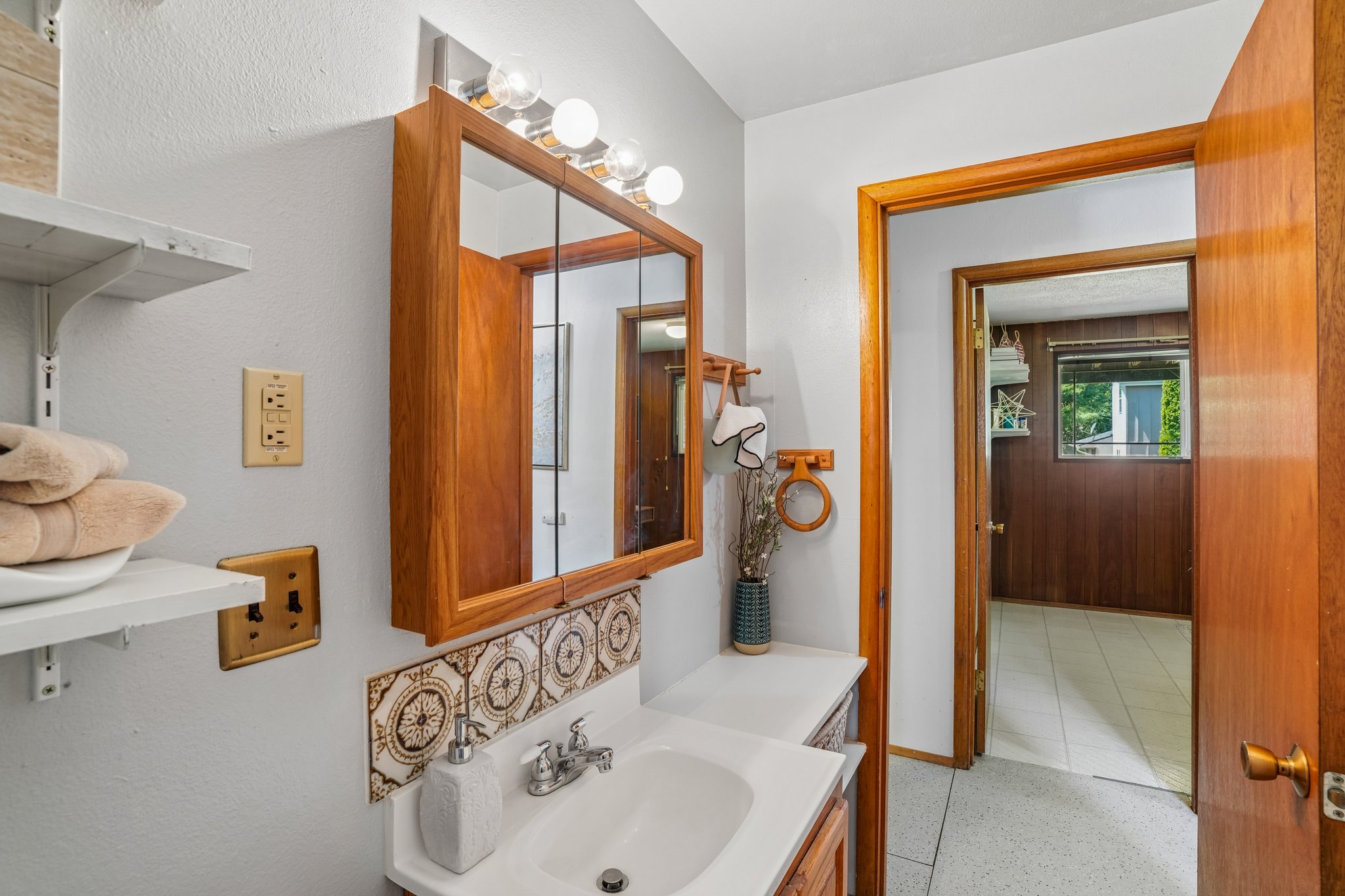 105th Ave-S1606-018.jpg