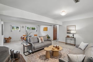 105th Ave-S1606-008.jpg