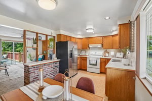 105th Ave-S1606-014.jpg