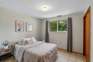 105th Ave-S1606-022.jpg