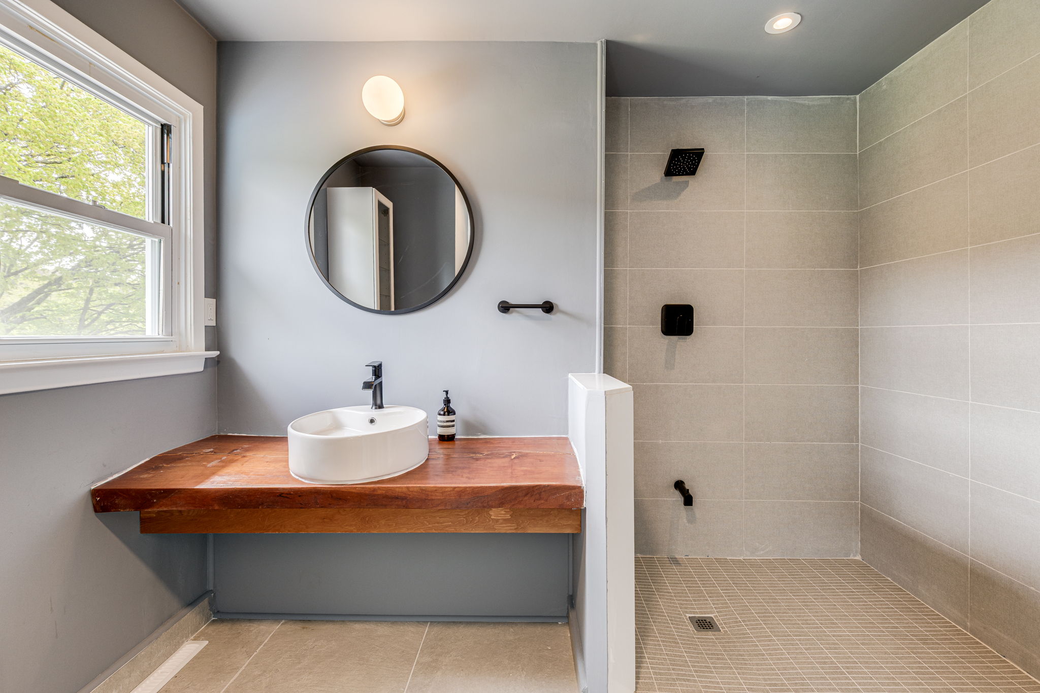 Alton property showcase — delivered property photograph 31