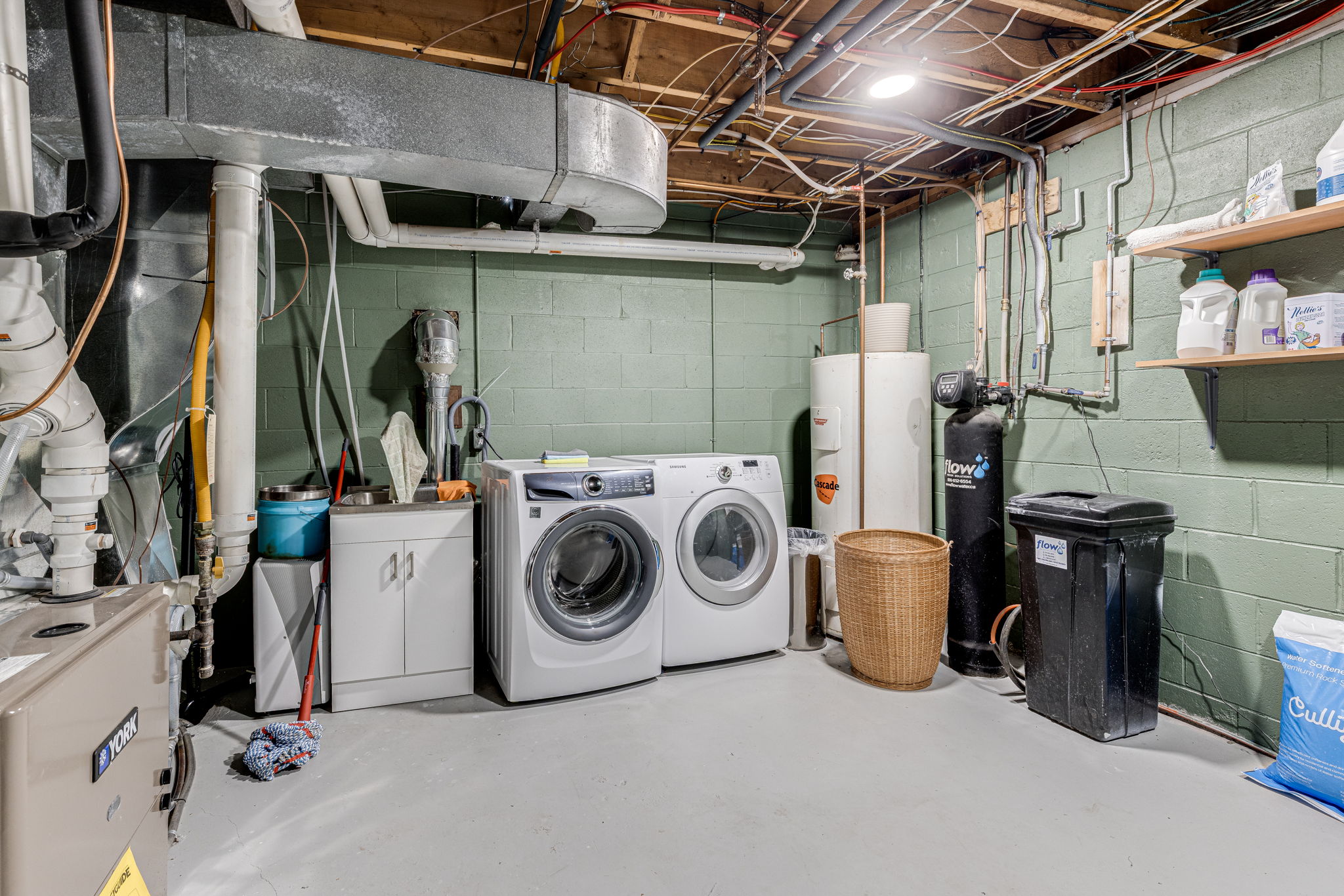 Alton property showcase — delivered property photograph 37