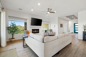 Living Room (2)