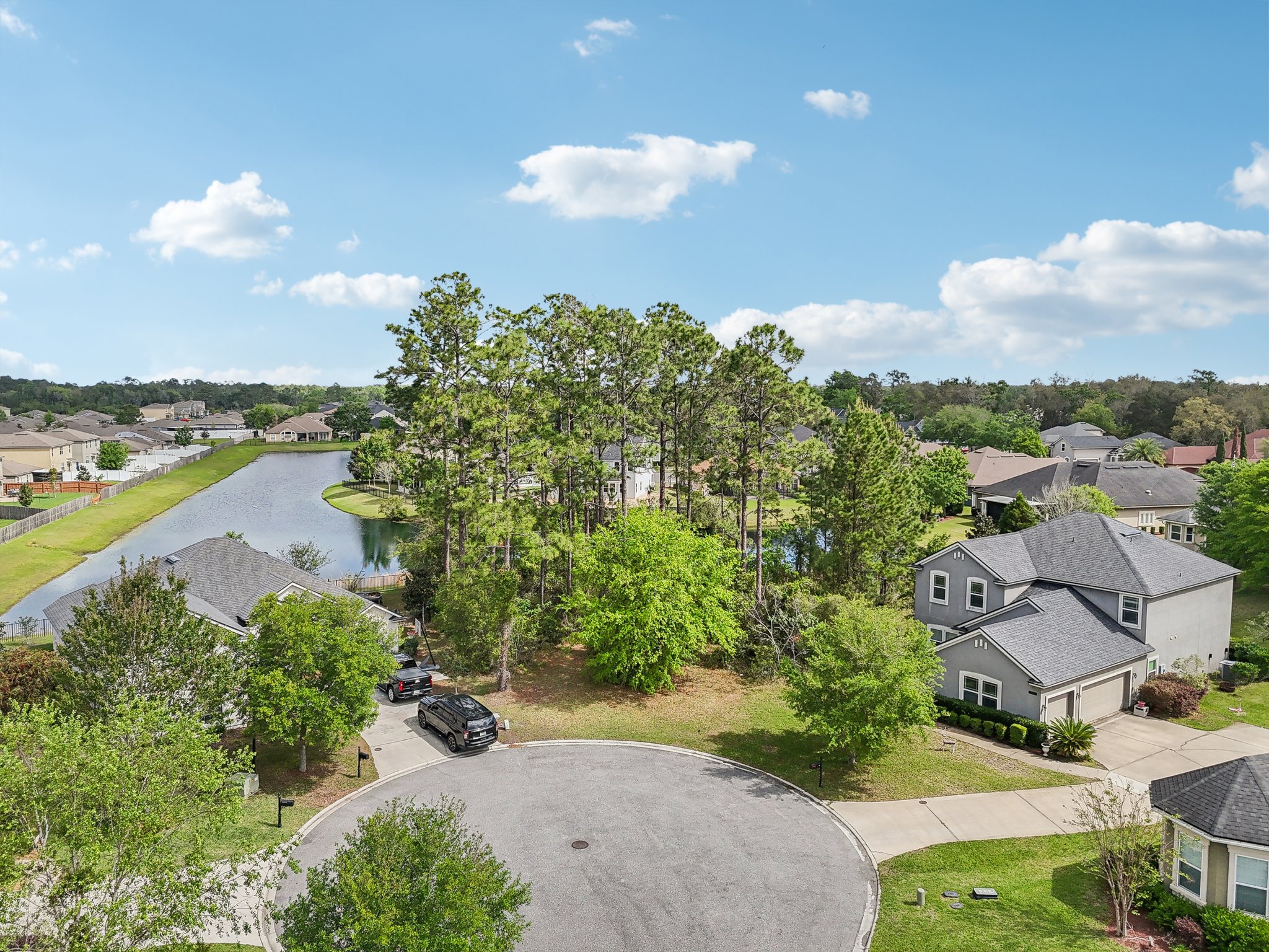 Colonial Dr-05042025-003.jpg