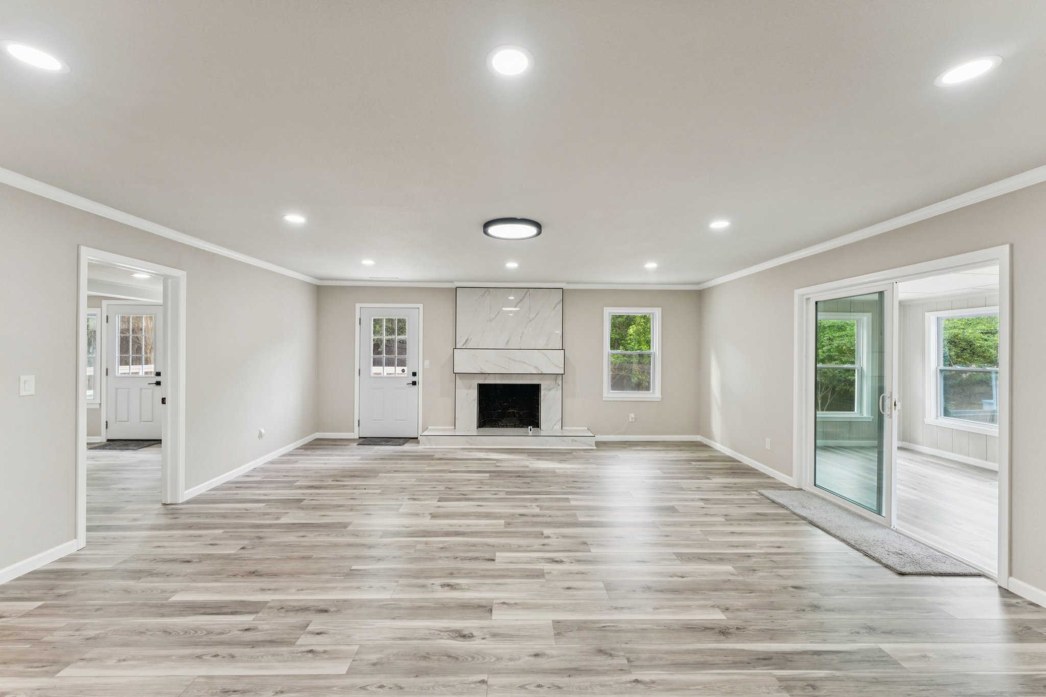 Mount Vernon Rd-S1404-010.jpg