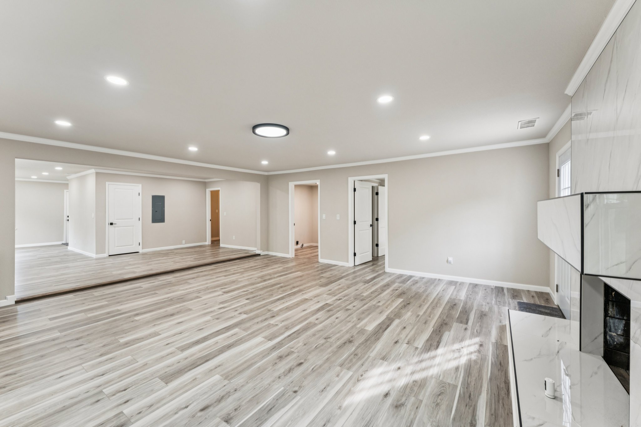 Mount Vernon Rd-S1404-012.jpg