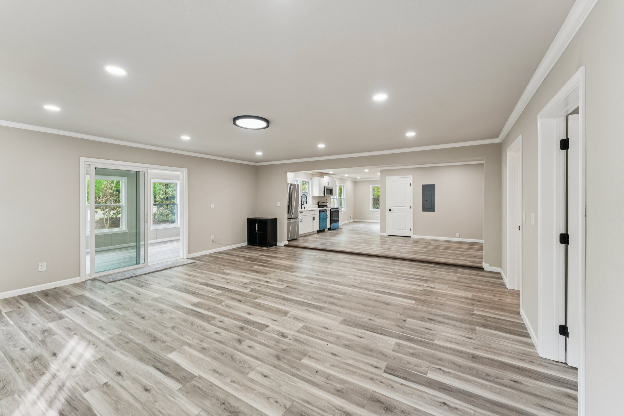 Mount Vernon Rd-S1404-013.jpg