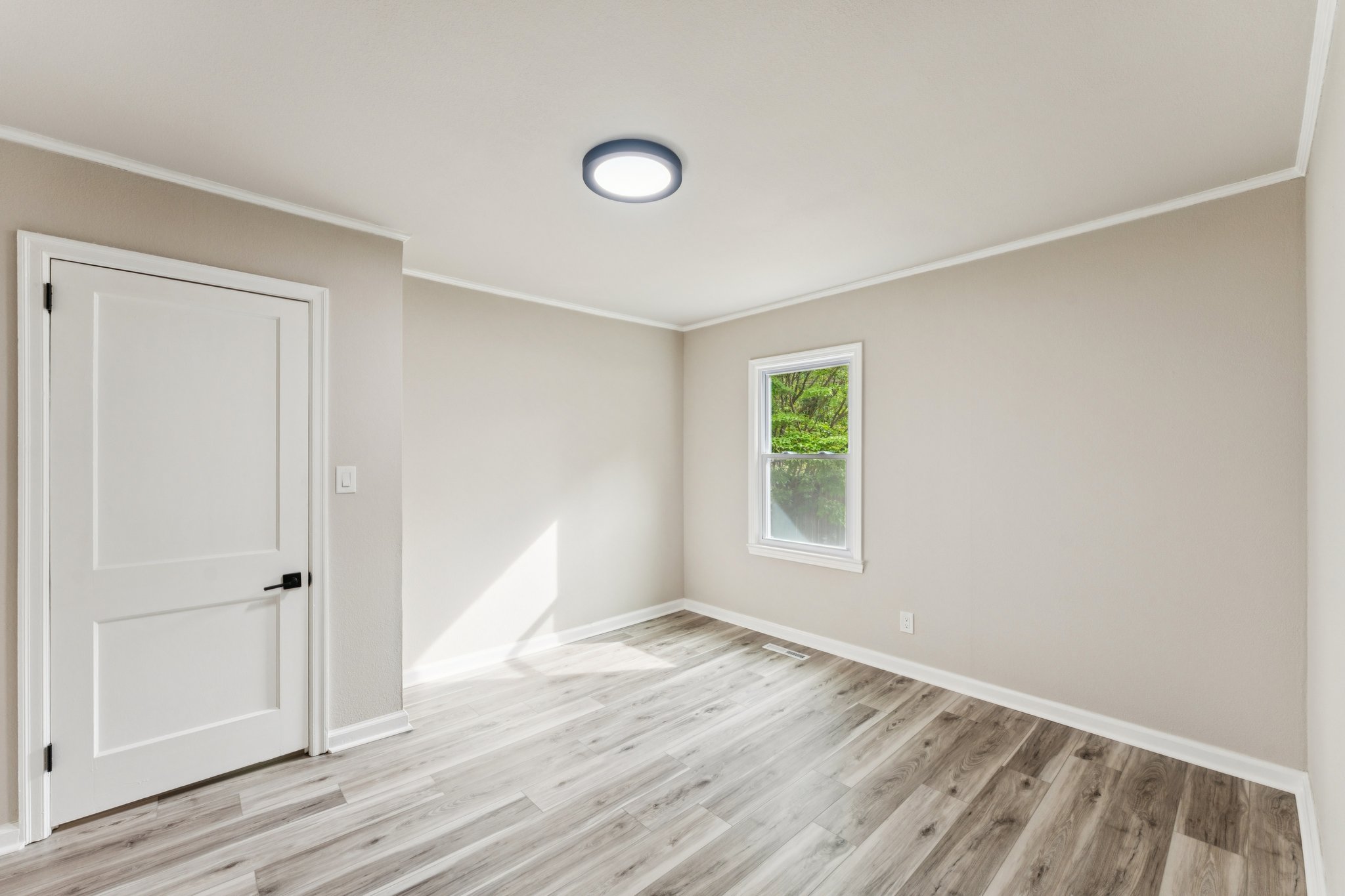 Mount Vernon Rd-S1404-033.jpg