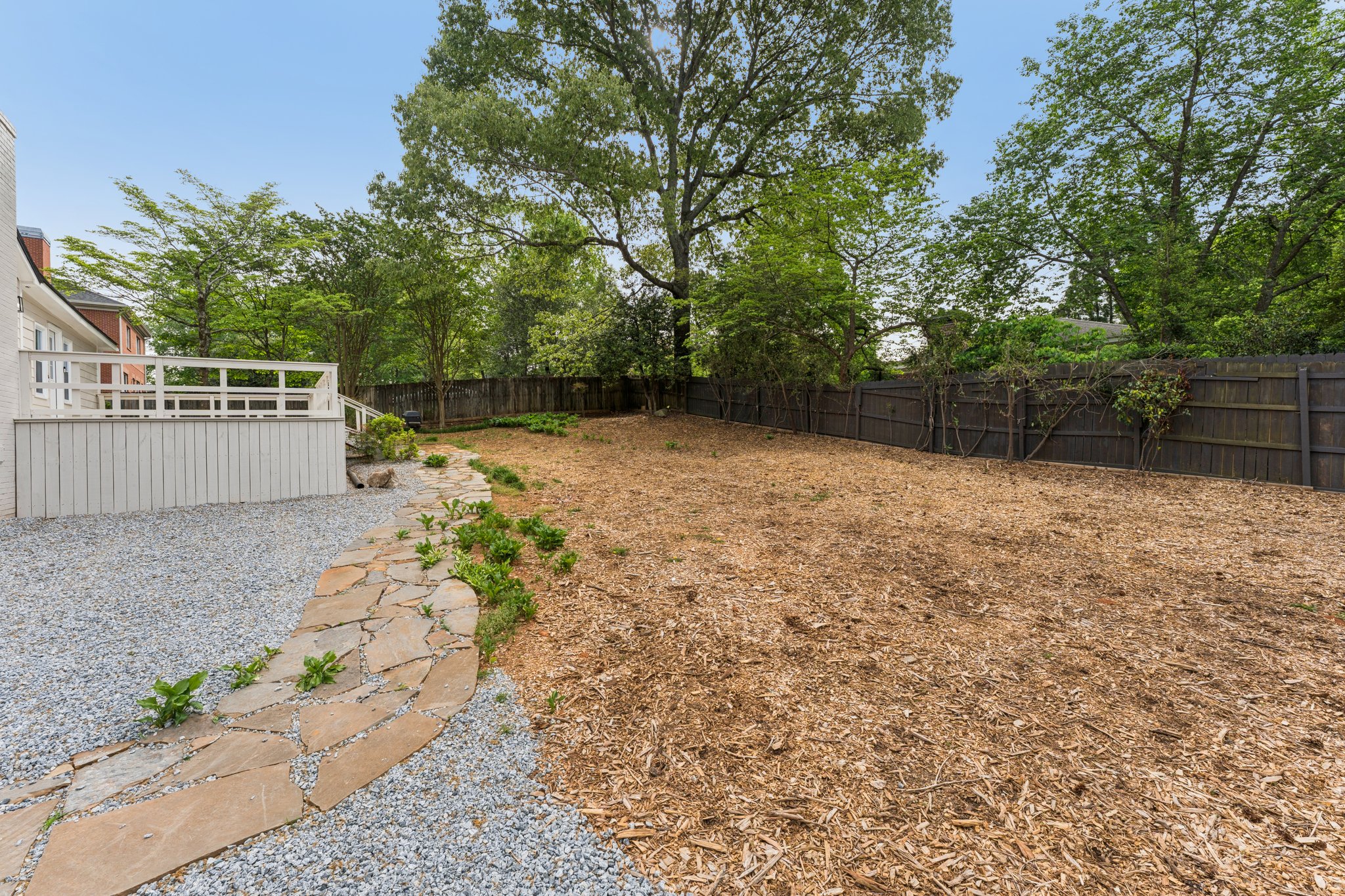 Mount Vernon Rd-S1404-060.jpg