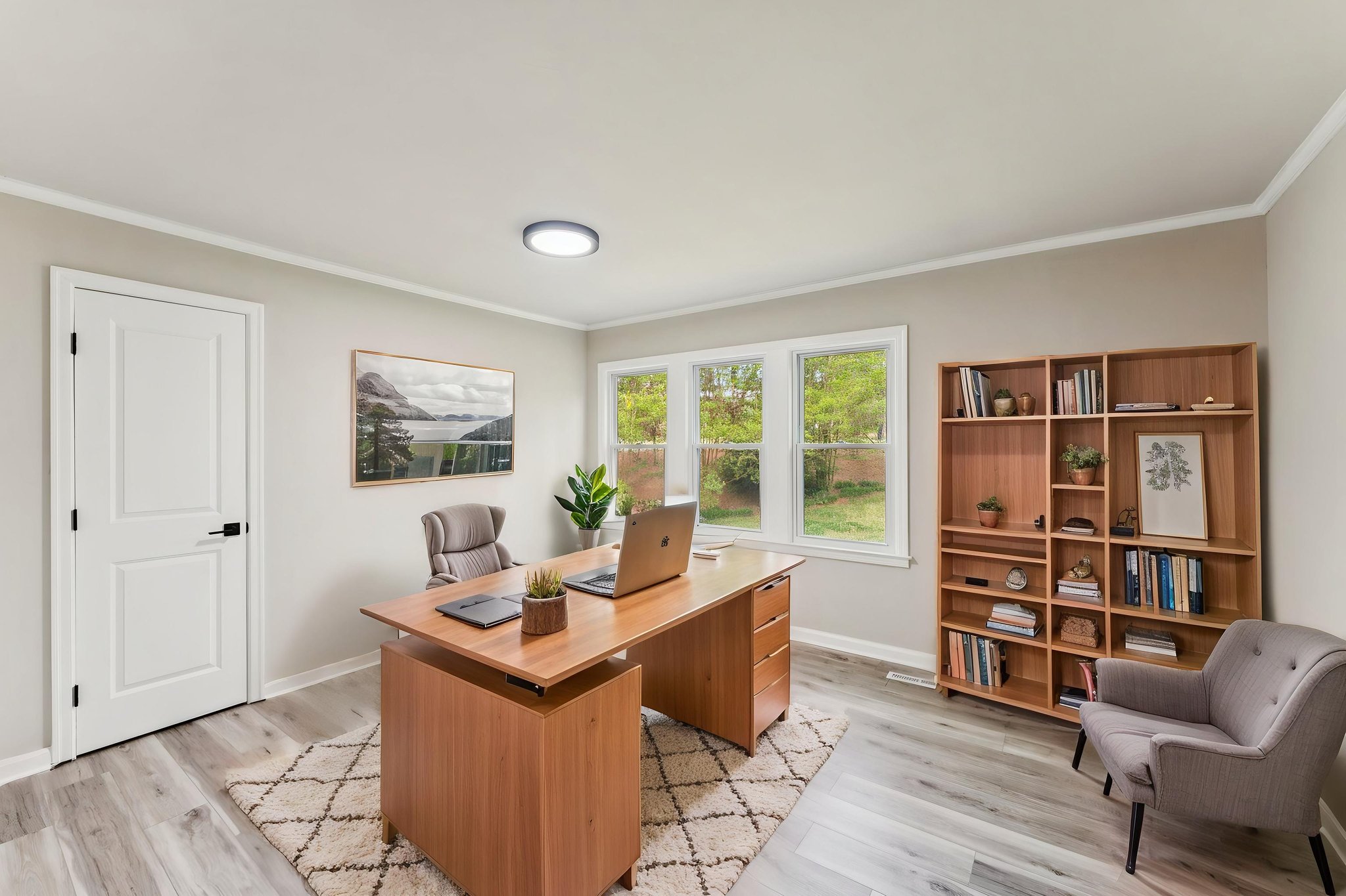 Mount Vernon Rd-S1404-037 virtually staged.jpeg