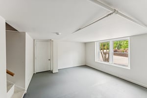 Mount Vernon Rd-S1404-043.jpg