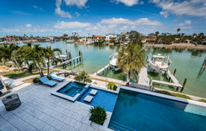 Main Level Living Room Balcony View3