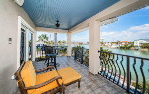 Main Level Living Room Balcony2