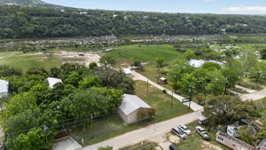  Photo 47