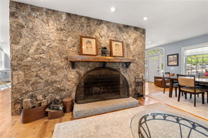 199 Main St, Medway, MA 02053, USA Photo 11
