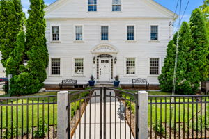 199 Main St, Medway, MA 02053, USA Photo 0