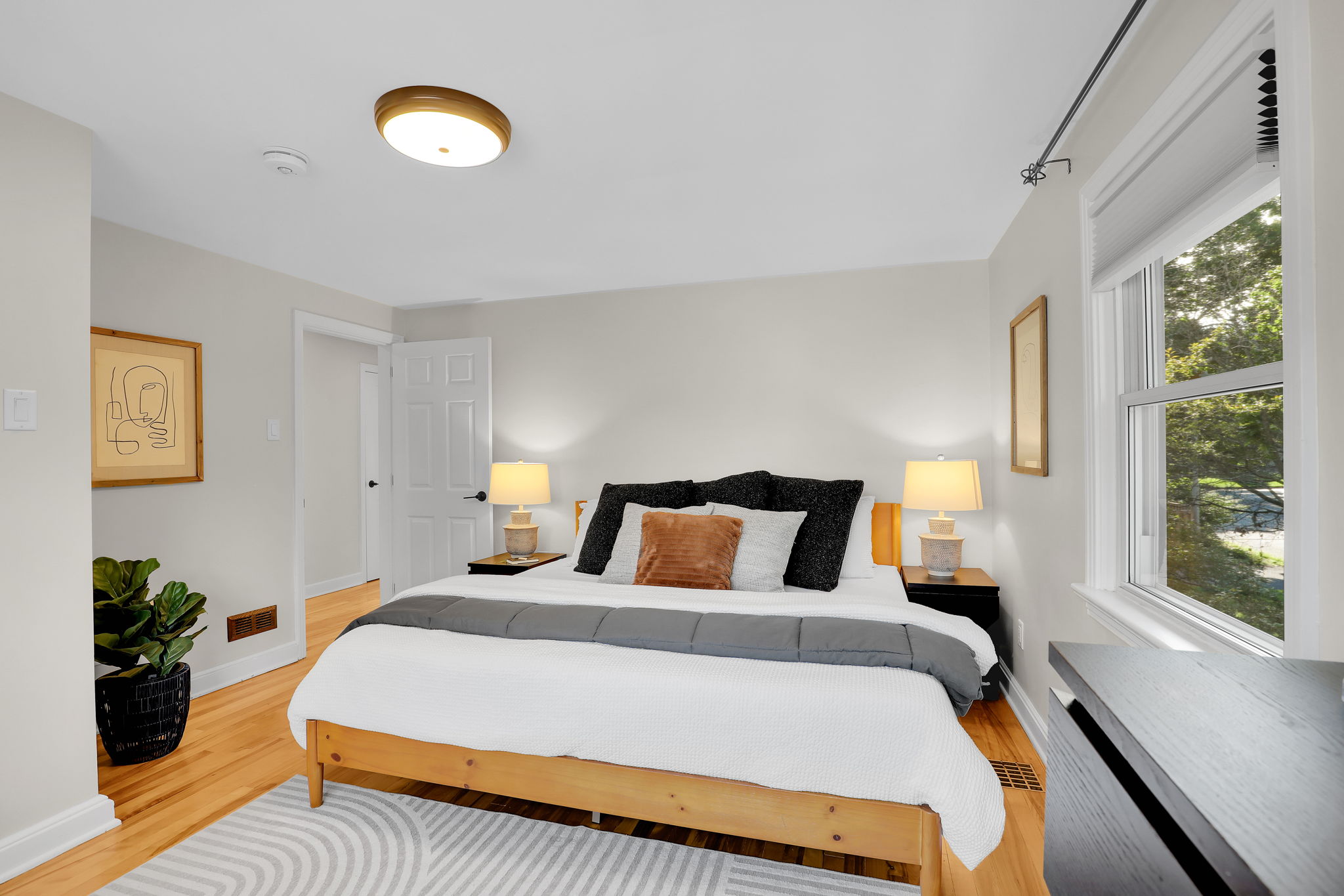Primary bedroom 1