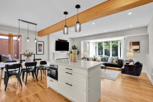 Living/Dining Room/kitchen