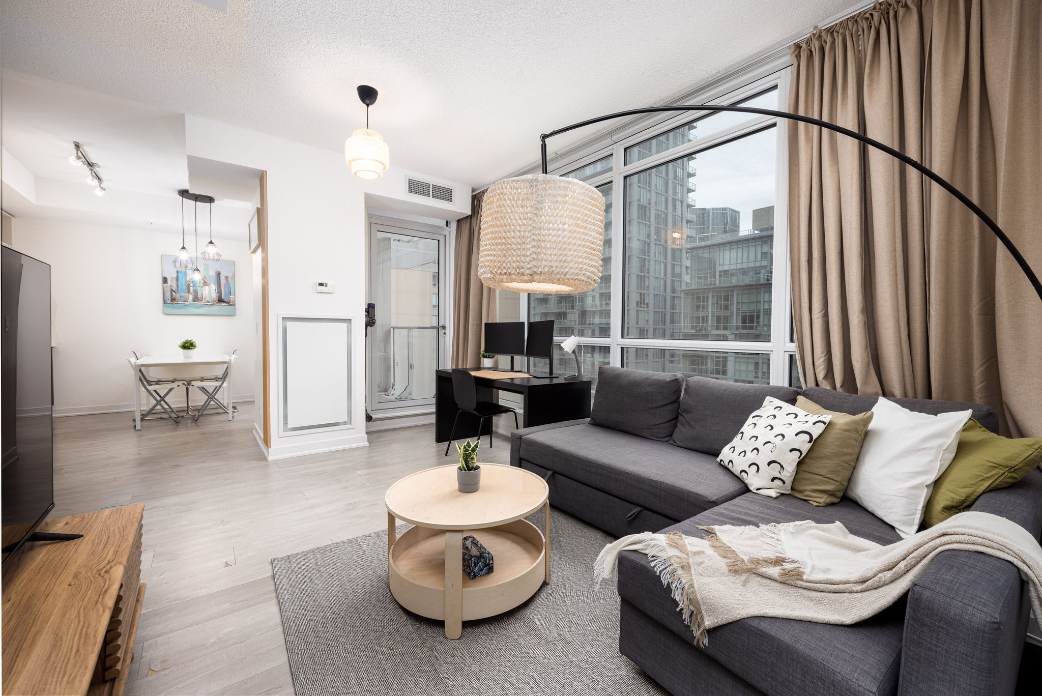 Toronto property showcase — delivered property photograph 5