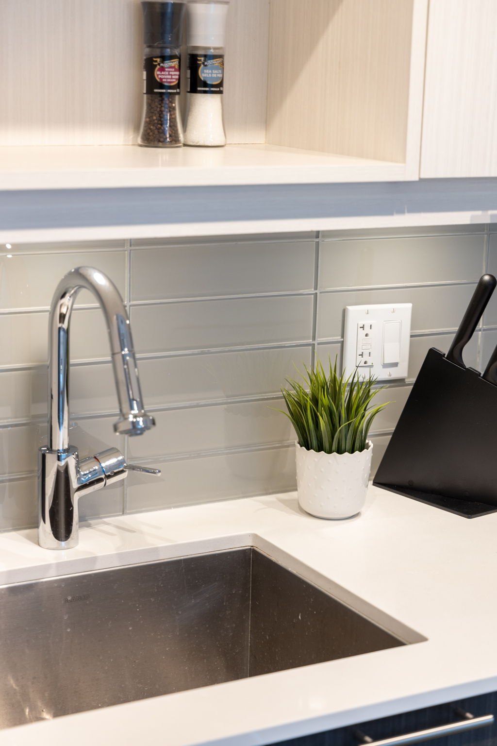 Toronto property showcase — delivered property photograph 24