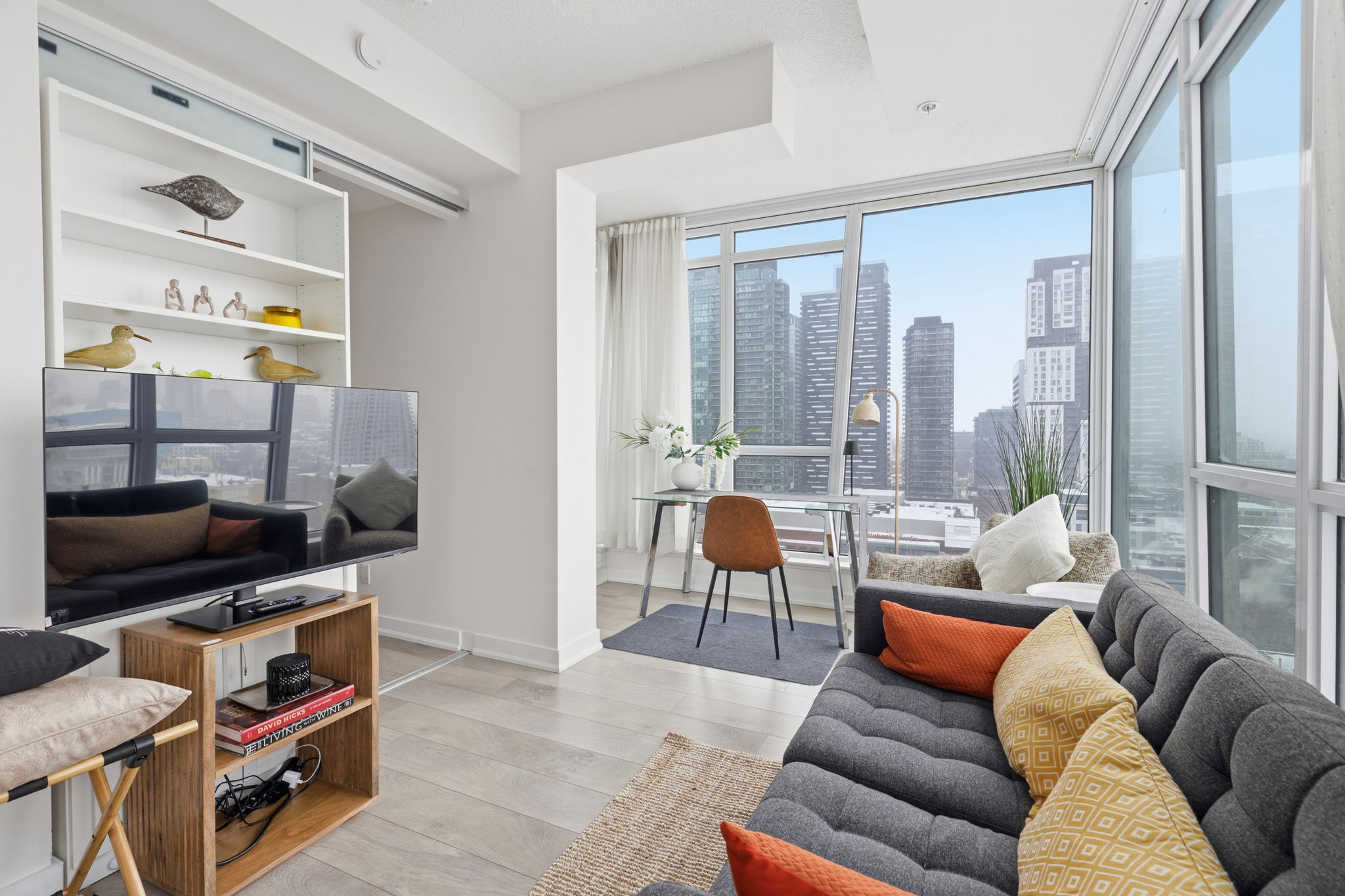 Toronto property showcase — delivered property photograph 10