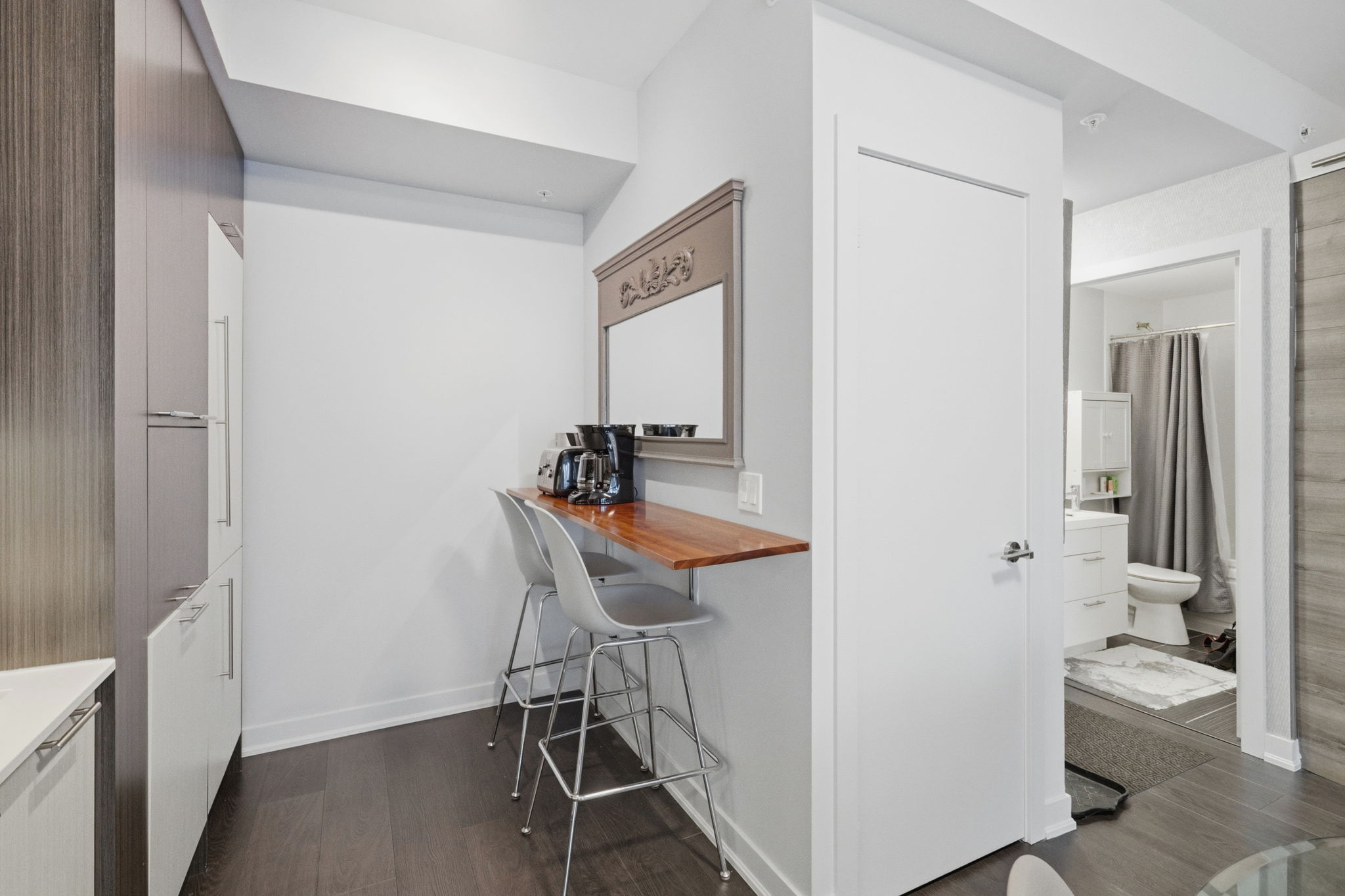 Property in Toronto — delivered property photograph 4