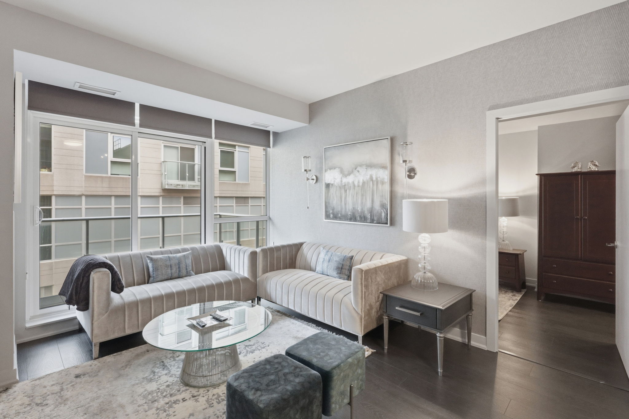 Property in Toronto — delivered property photograph 7