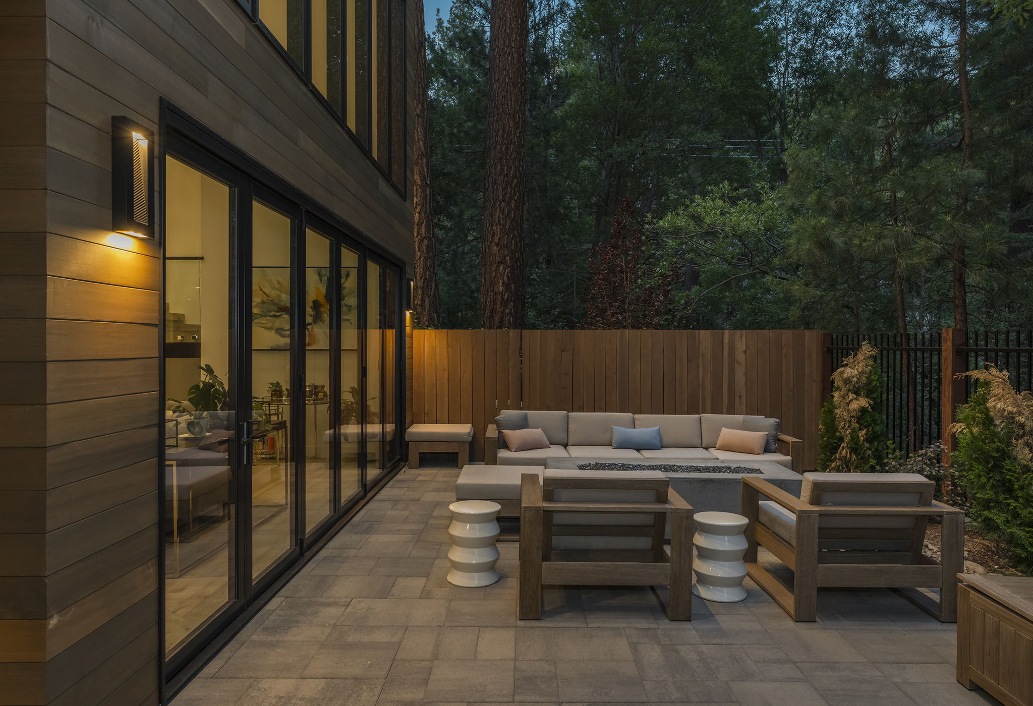 Outdoor kitchen, fire pit, seating and dining, creekside!