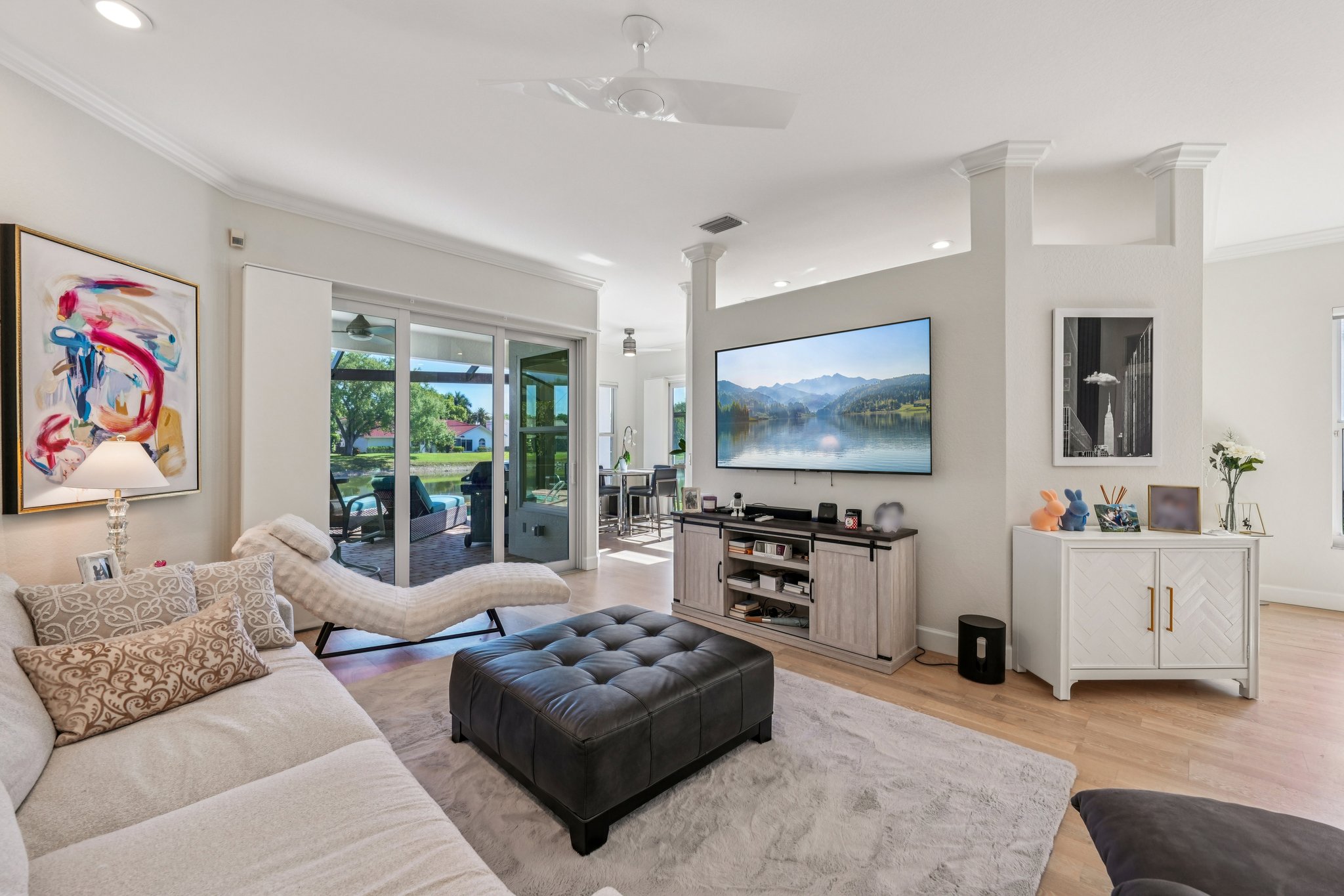 Vista Ln-S2803-010.jpg