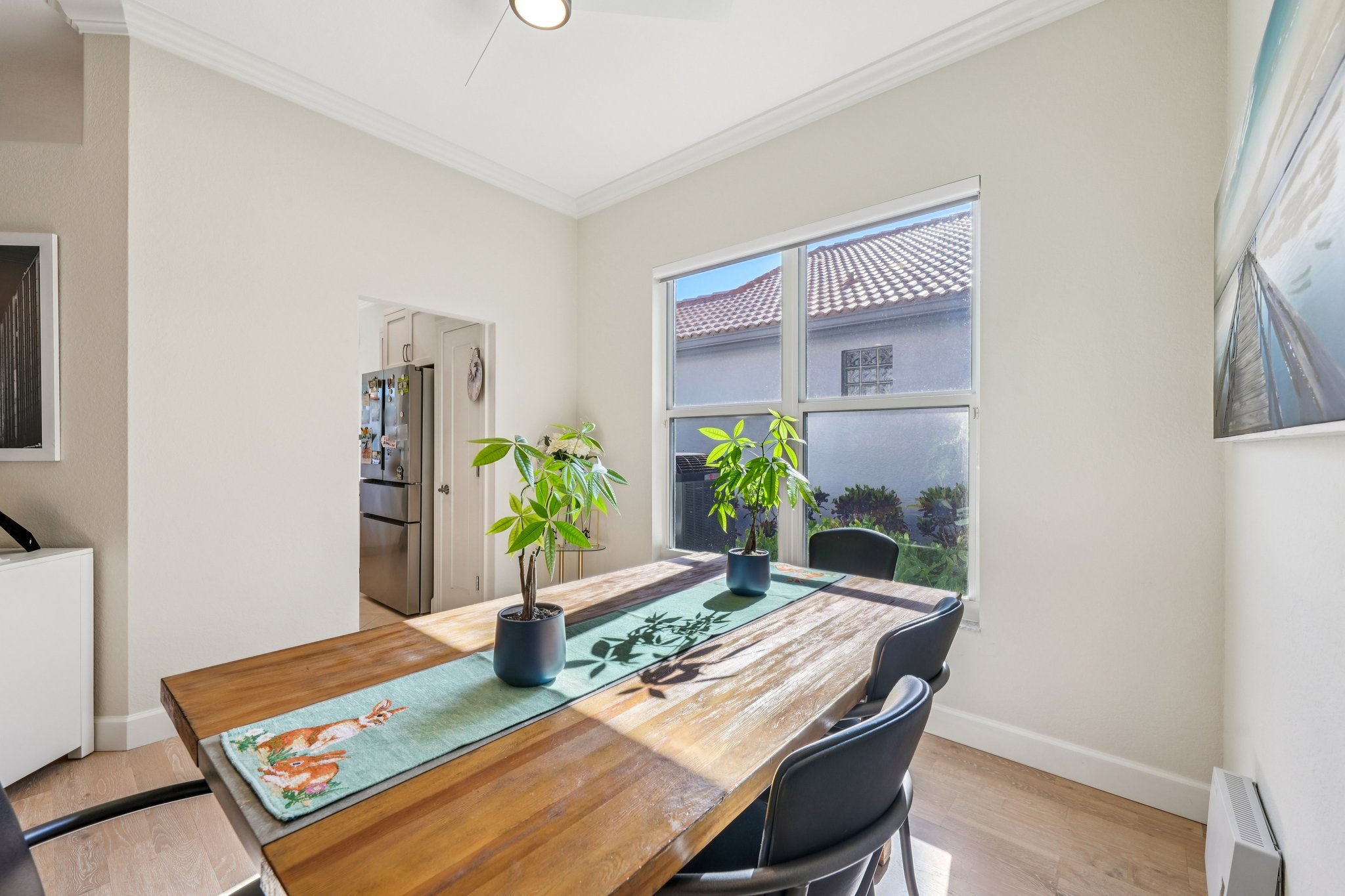 Vista Ln-S2803-013.jpg