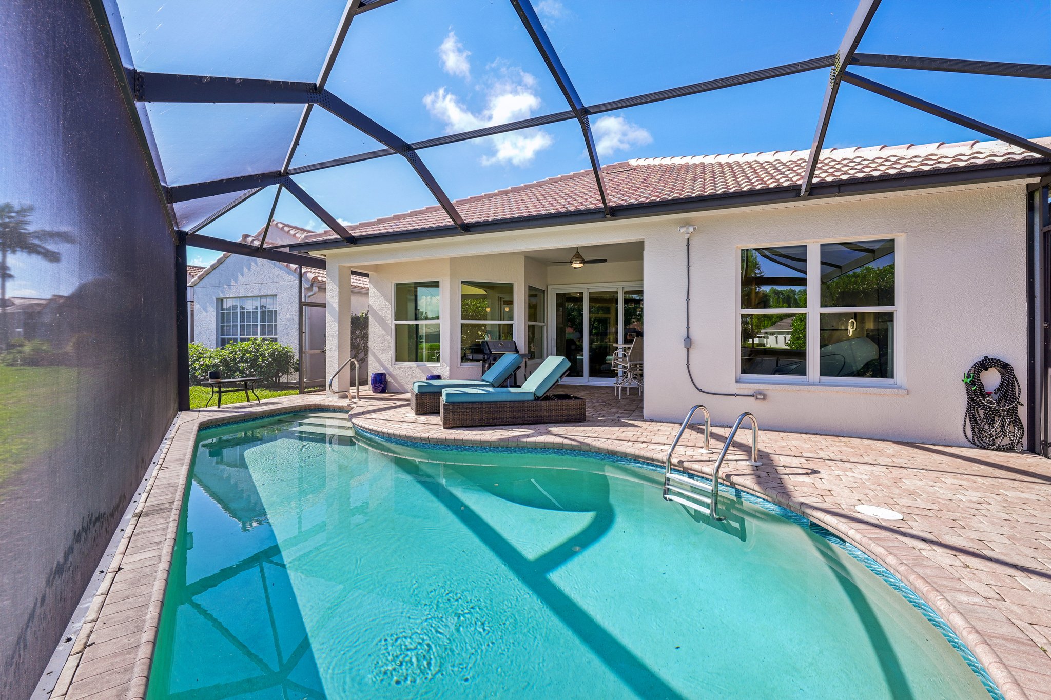 Vista Ln-S2803-038.jpg