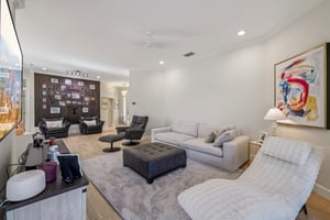 Vista Ln-S2803-008.jpg