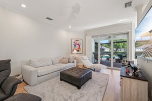 Vista Ln-S2803-011.jpg