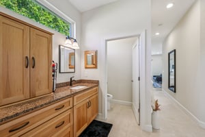 Vista Ln-S2803-023.jpg