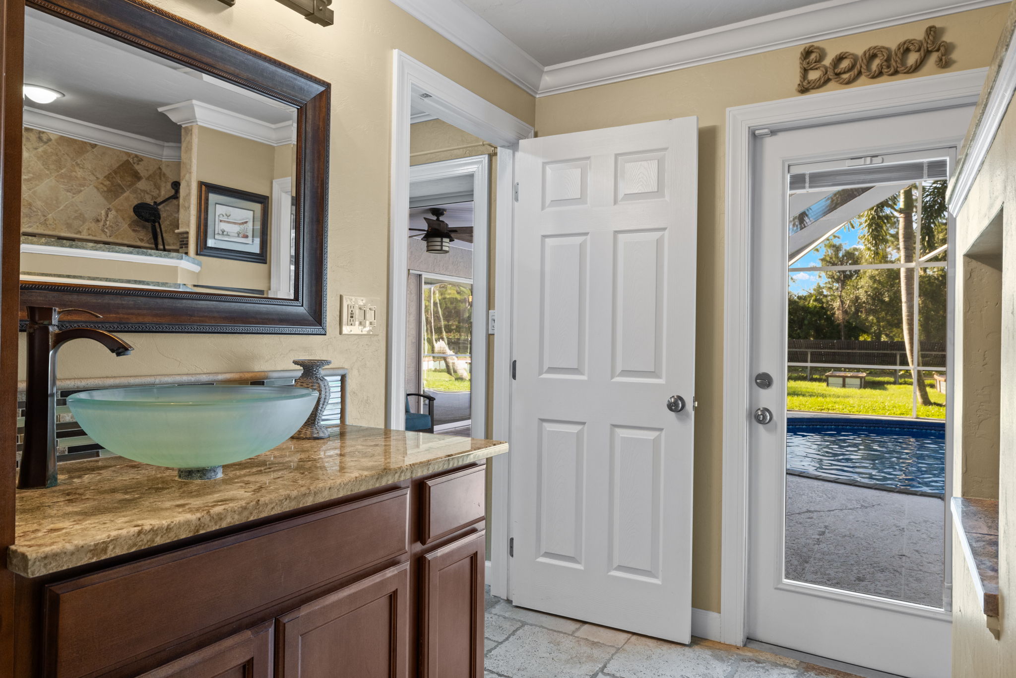Guest Bathroom 2 of 2