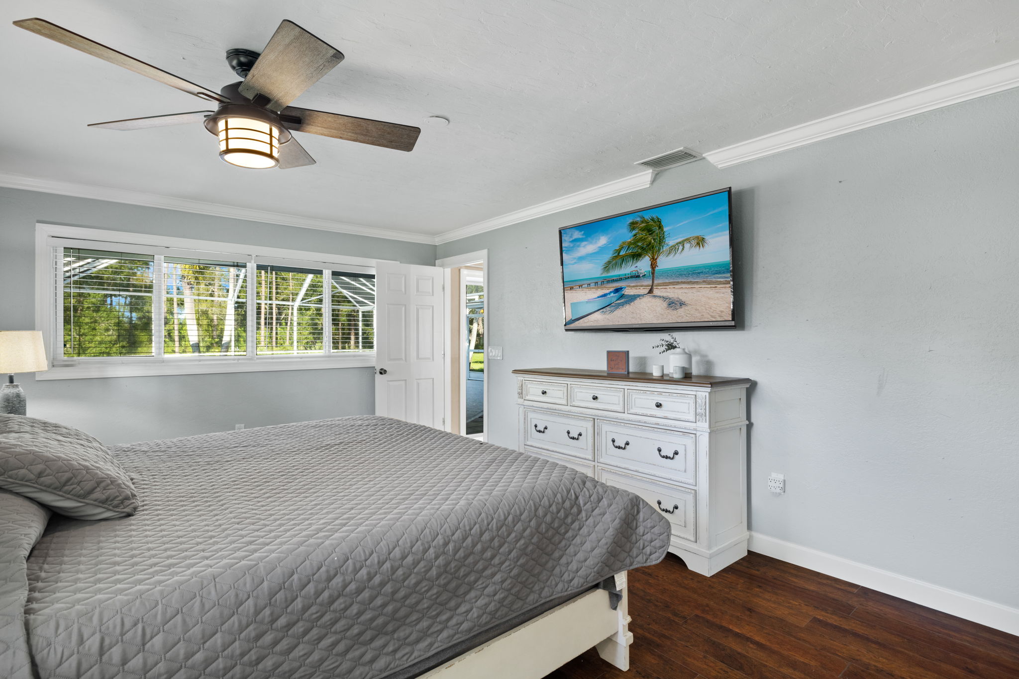 Primary Bedroom 4 of 4