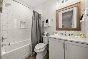  Photo 31