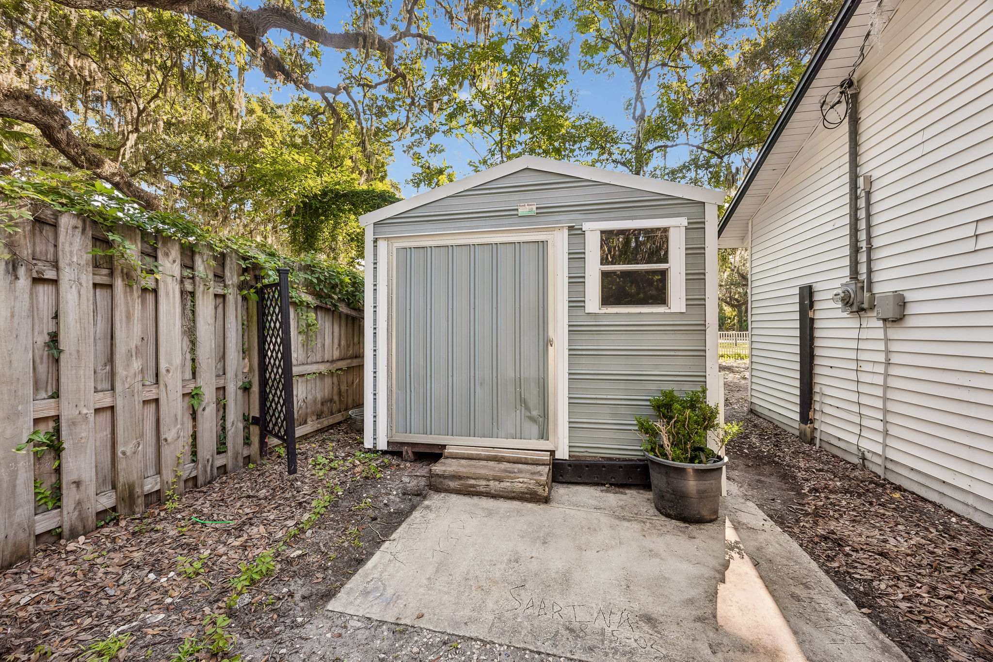 Shed