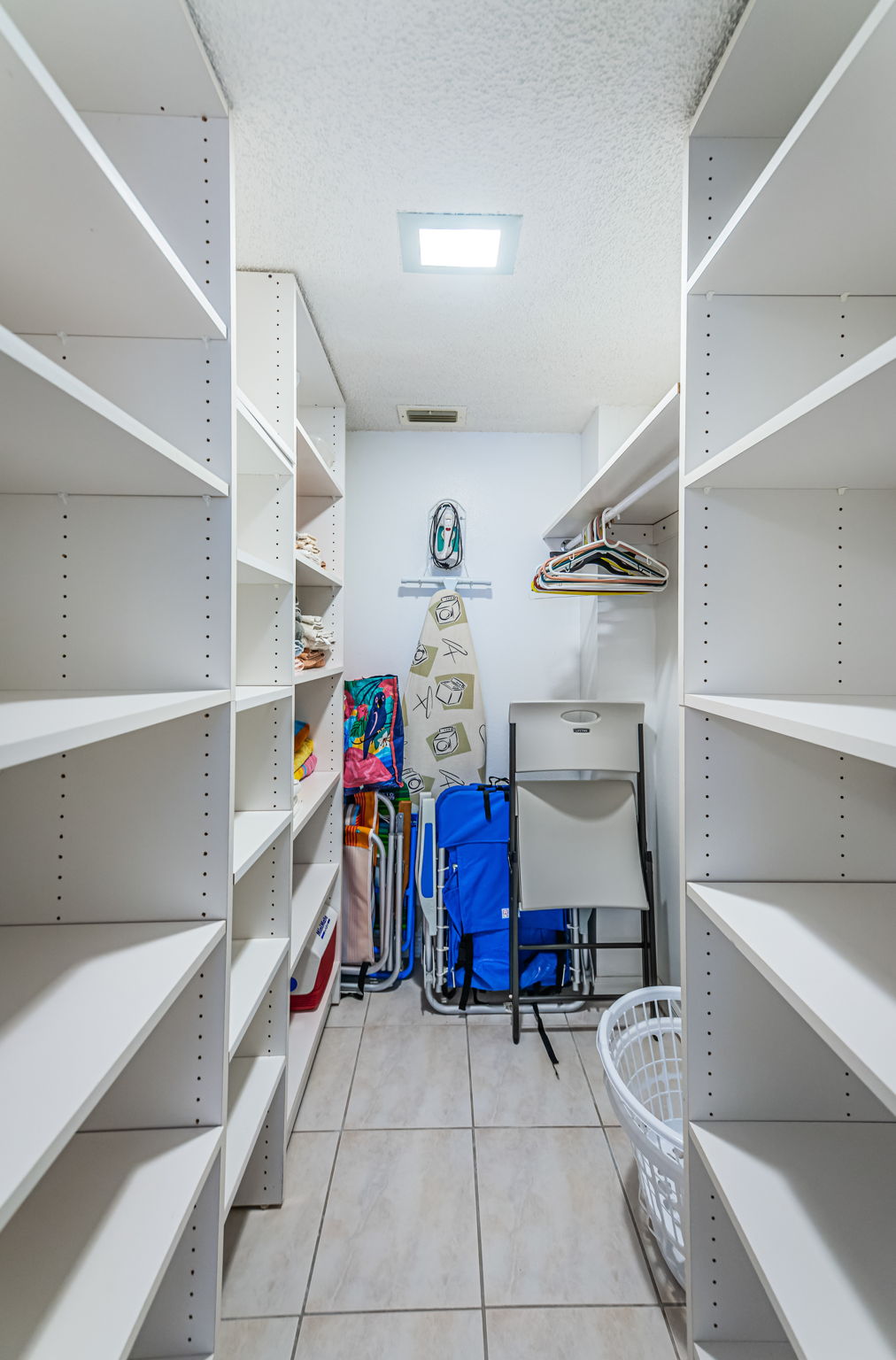 Bedroom 2 Walk-in Closet