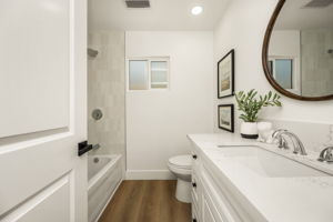  Photo 57