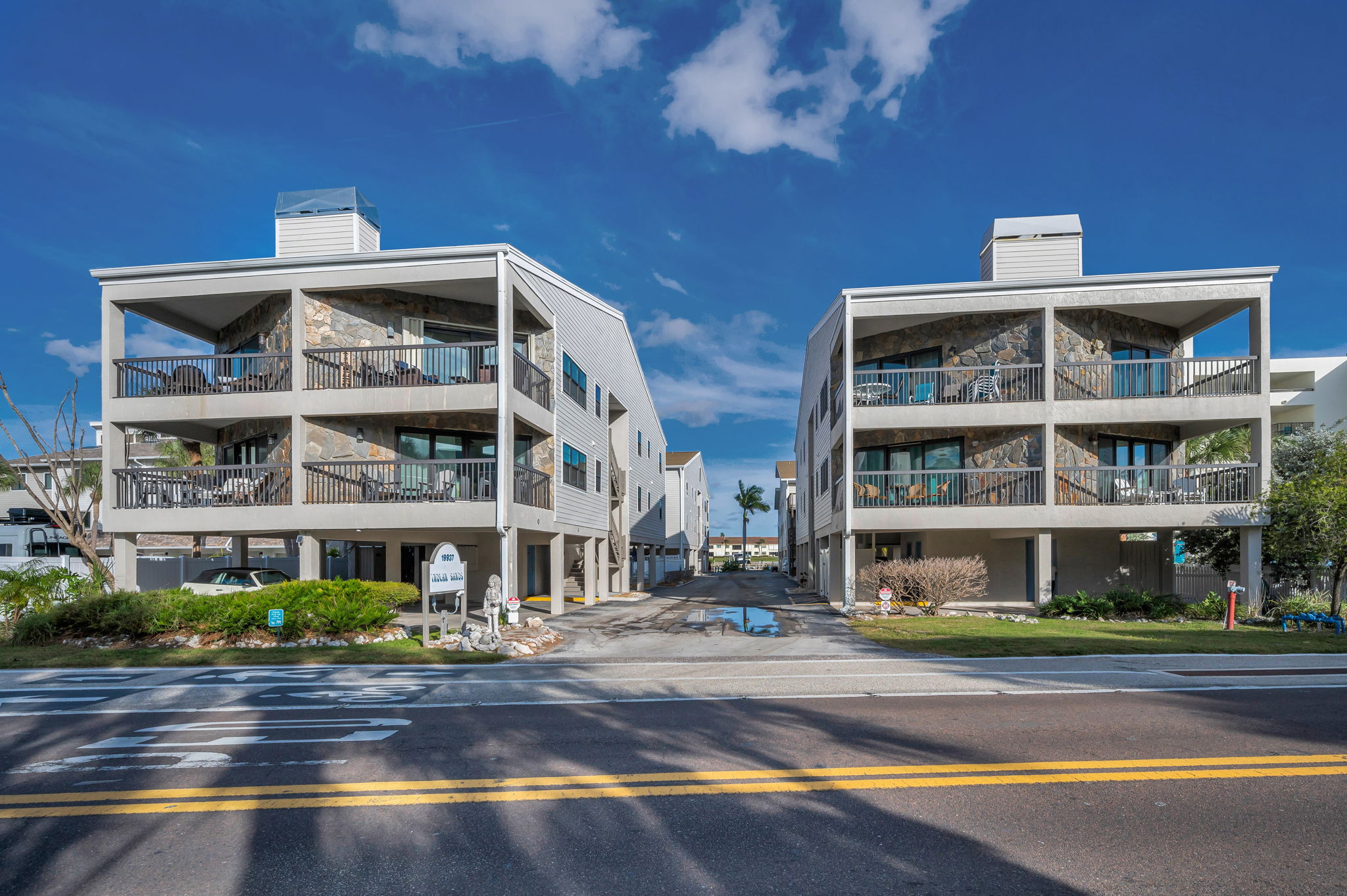 Indian Sands Front Exterior2