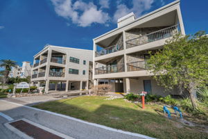 Indian Sands Front Exterior11