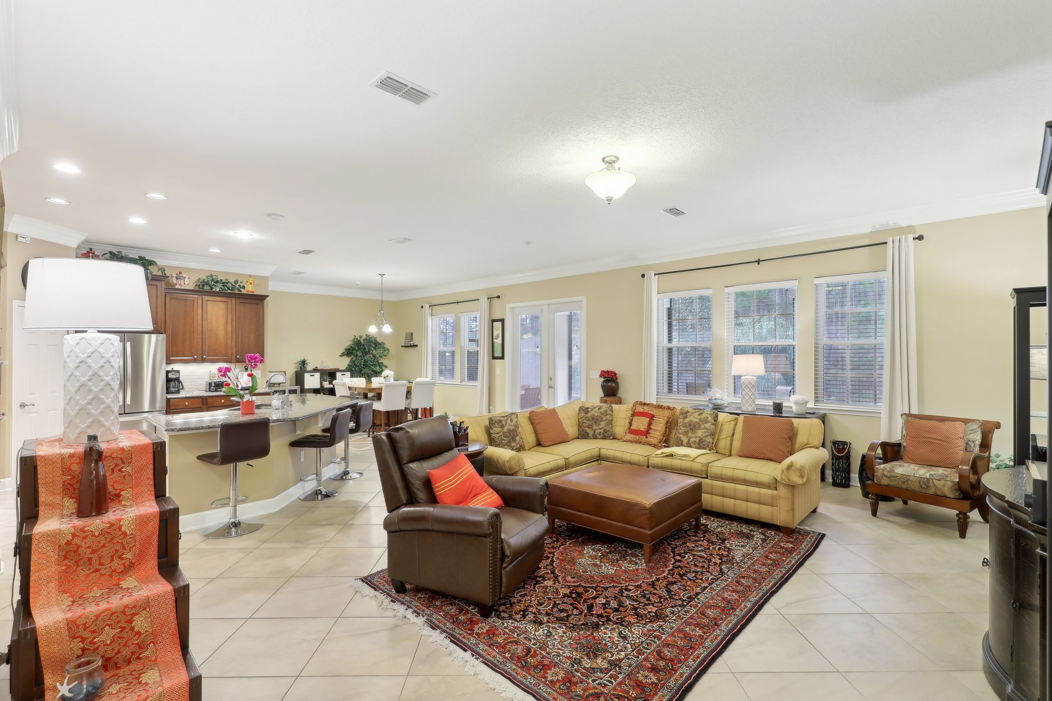 Bridgewood Dr-006.jpg