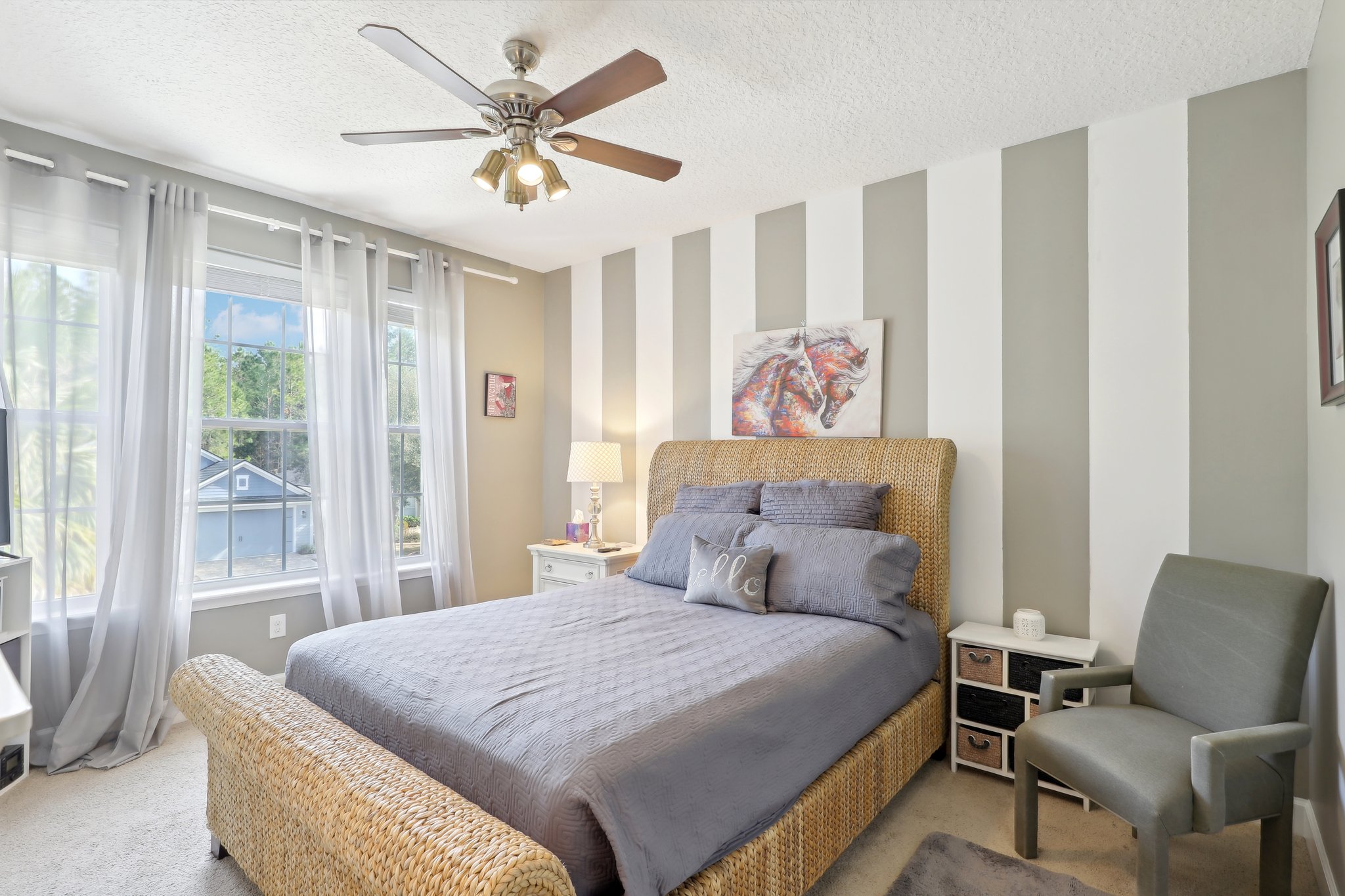 Bridgewood Dr-036.jpg