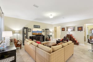Bridgewood Dr-005.jpg